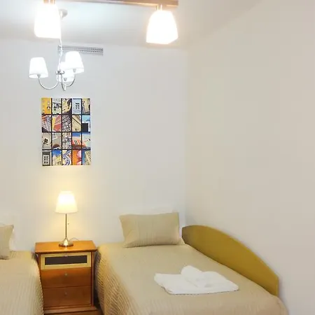 Studio Palace *